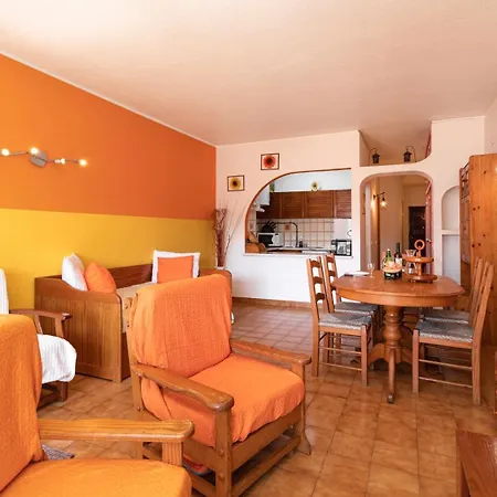 The Concierge - Center